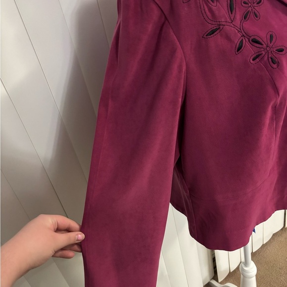 Dressbarn Pink Blazer with Floral Embroidery - Picture 5 of 9